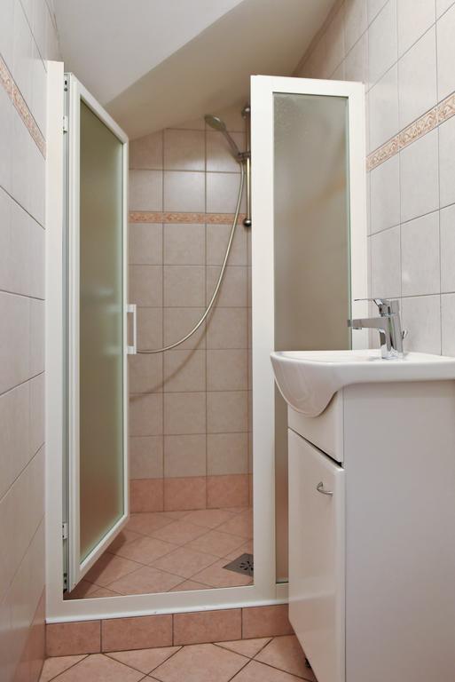 Hostel X Point كوباريد المظهر الخارجي الصورة
